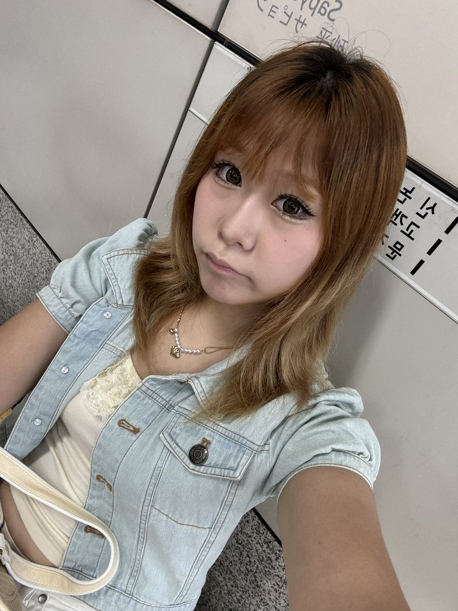 meko (@mekochan_25) on Twitter photo 