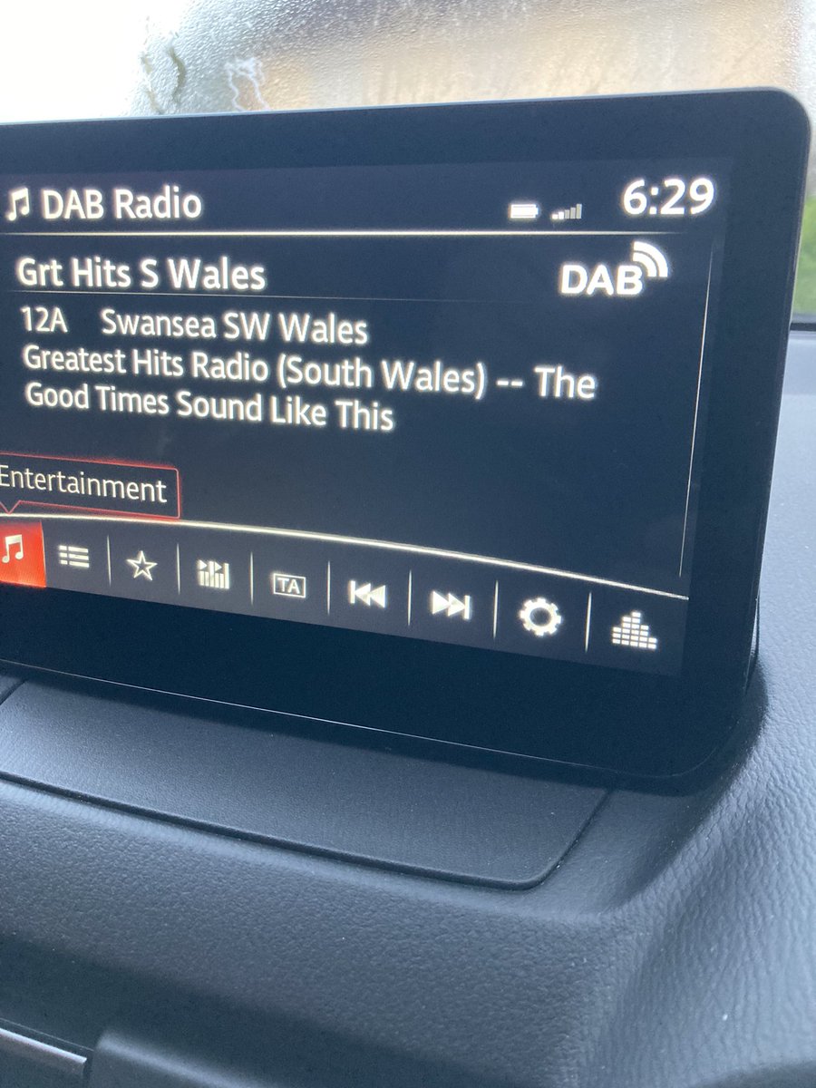 Early start…WBA v Leeds ⚪️🟡🔵