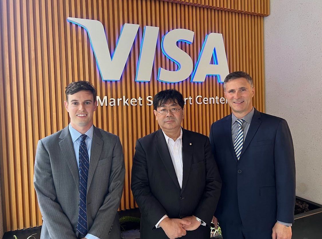 VISA本社（米国）と一連のクレカ規制について会談。合法コンテンツの取引の価値判断はしない。特定用語で取引規制する指示を出した事はない、と本社責任者から明言を得ました。

8月1日、VISA本社（米国サンフランシスコ）に訪問し、一連のクレカ規制について本社の責任者と会談をしました。
