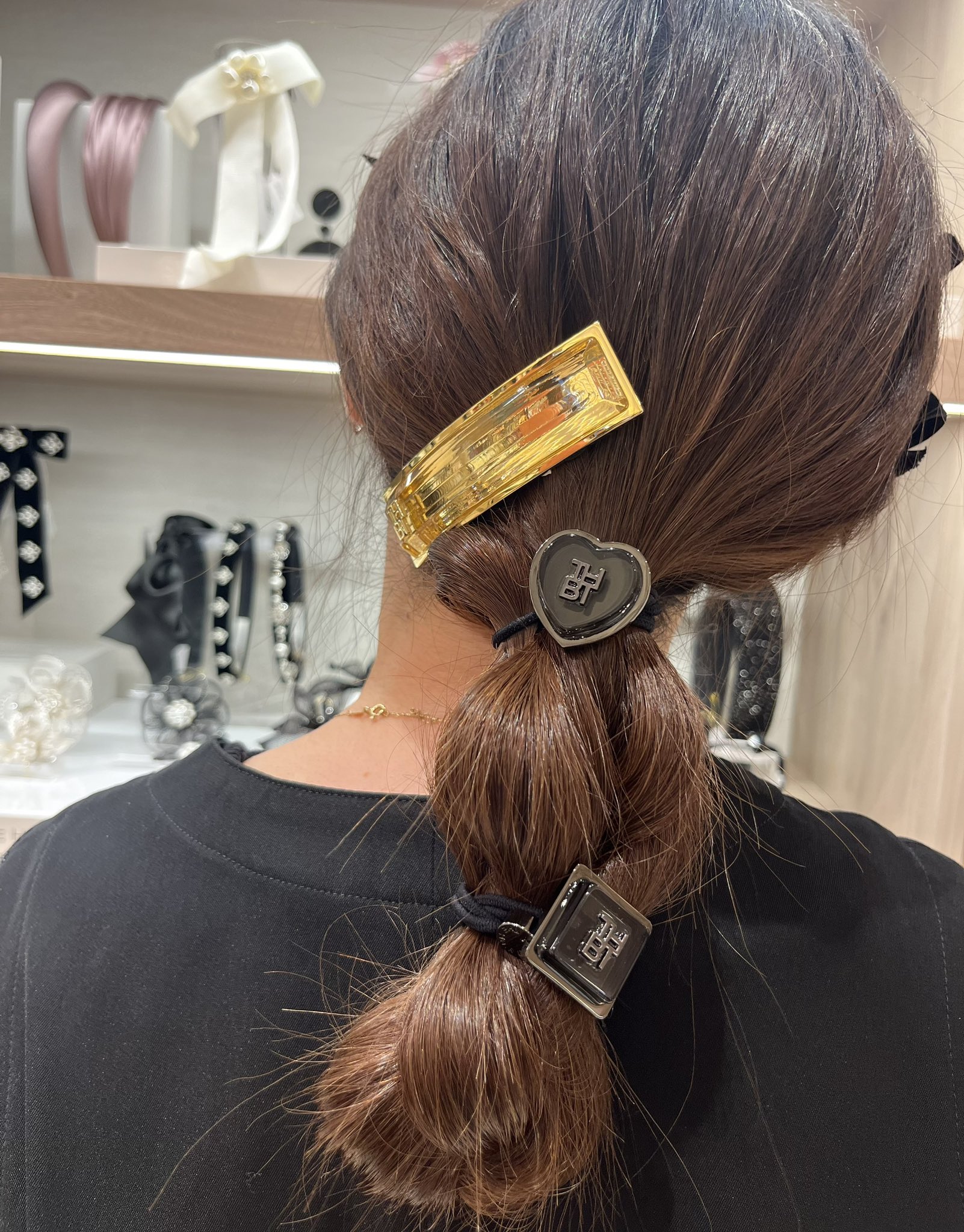 ヘアアクセ THE HAIR BAR TOKYO ザヘアバートウキョウ 日本初ヘア