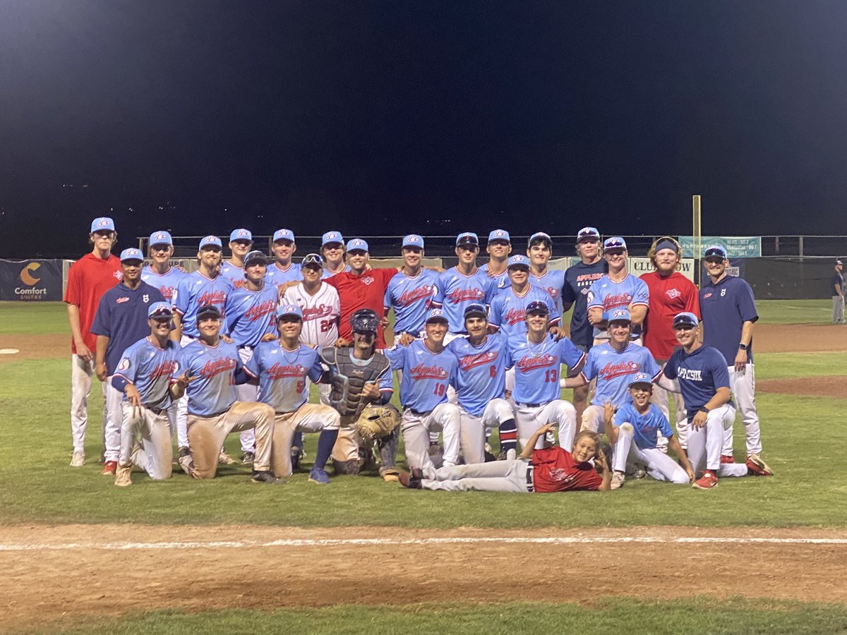 Wenatchee AppleSox tweet media