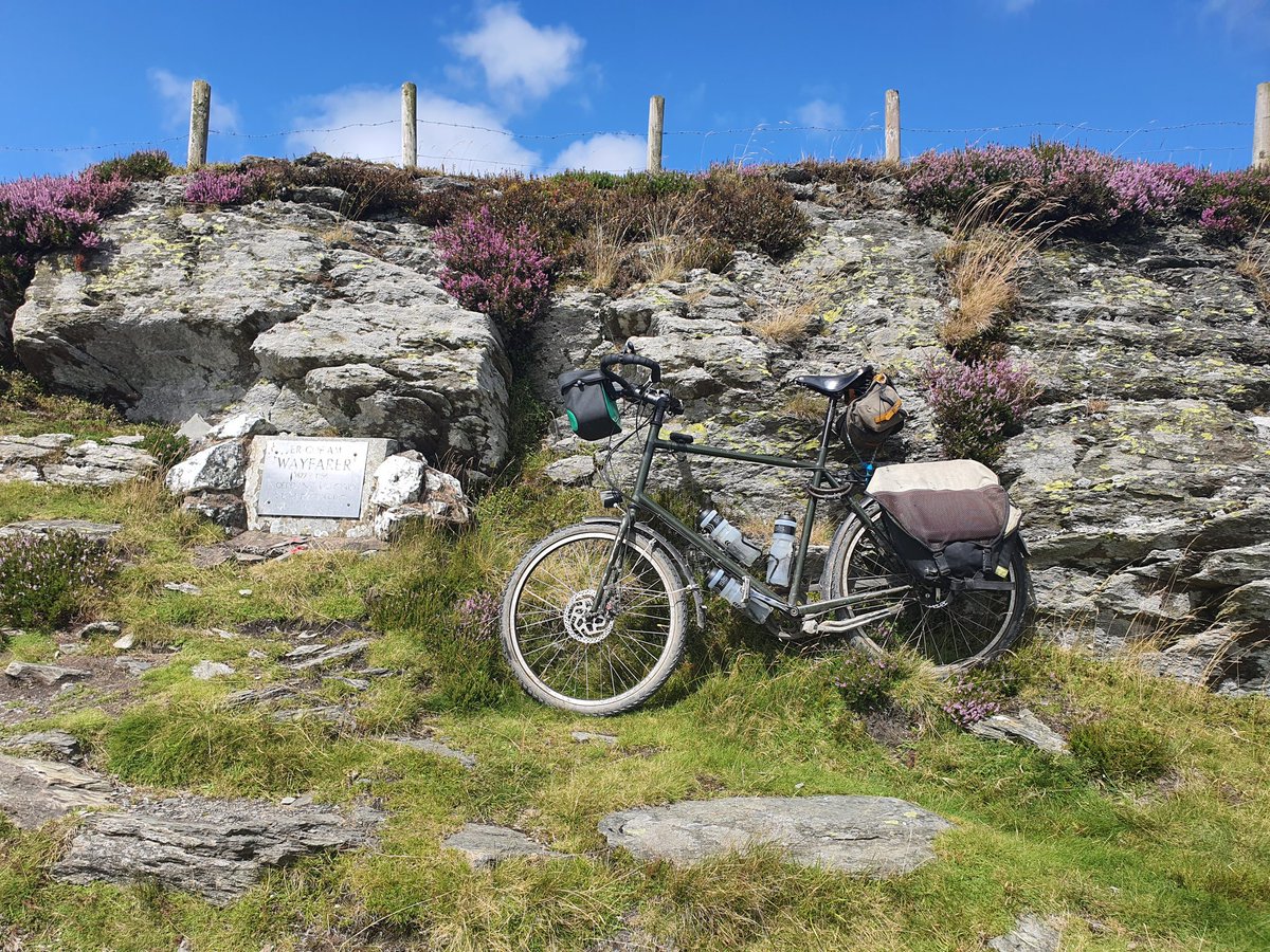 jh_f's tweet photo. #LostLanes Beautiful day crossing the Berwyns, in Wayfarer's footsteps, appropriately on a Chas Roberts Roughstuff. Iconic ride, thanks @jackthurston https://t.co/2MQJorInlG