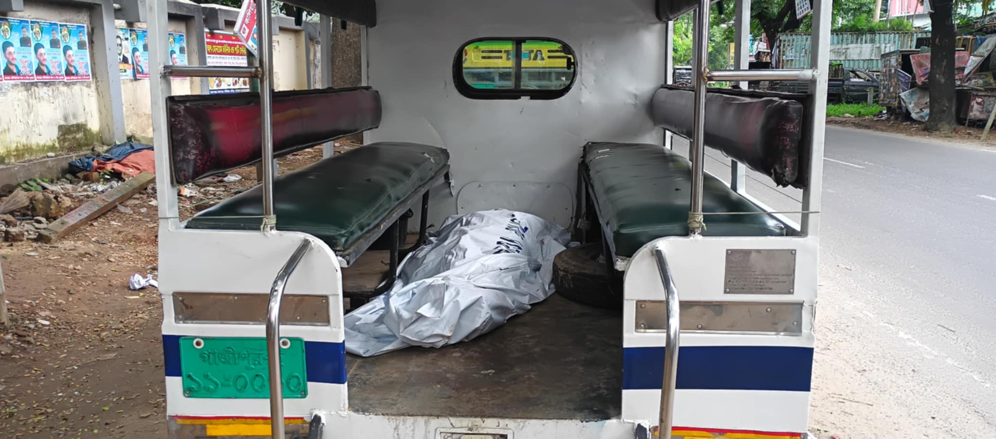 কালিয়াকৈরে স্বামীর হাতে স্ত্রী খুন, স্বামী আটক