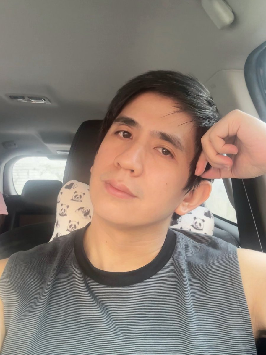 gelogutierrez's tweet photo. Driver 🛞🛞🛞 https://t.co/g5KJGVpgXC