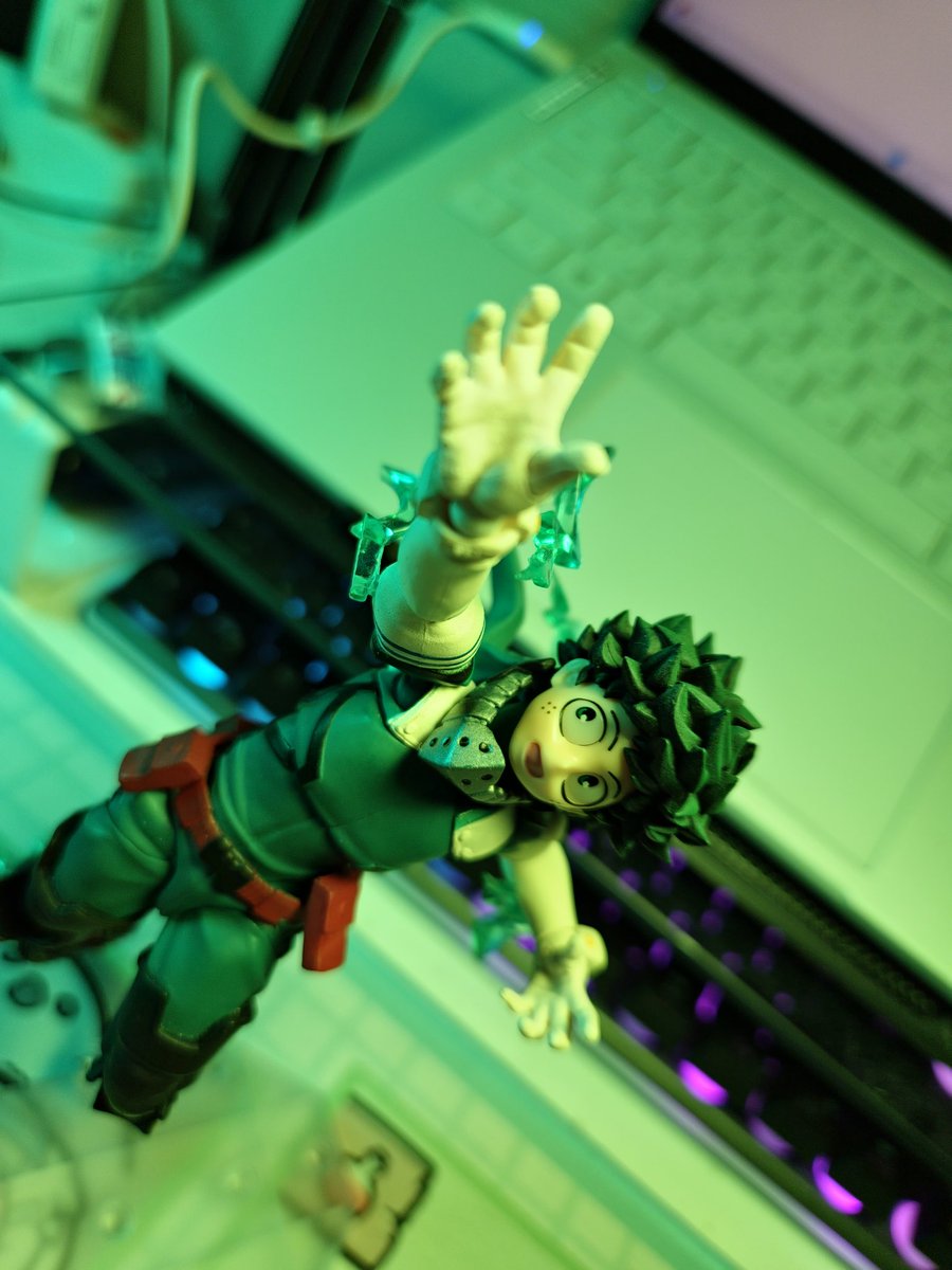 그래도 멋은 있었다
.
.
.
#revoltech #リボルテック #히로아카 #ヒロアカ