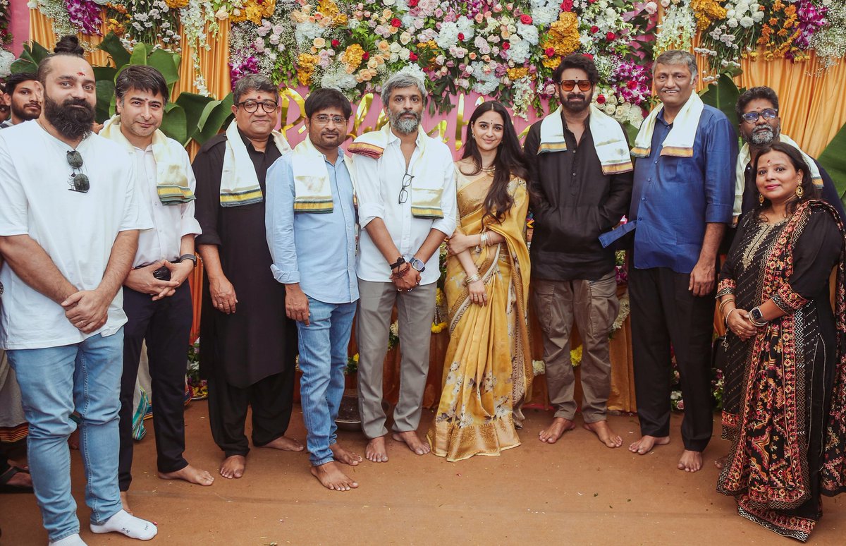 MythriOfficial's tweet photo. #PrabhasHanu begins with an auspicious pooja ceremony ✨ https://t.co/NPPmkE8D0h