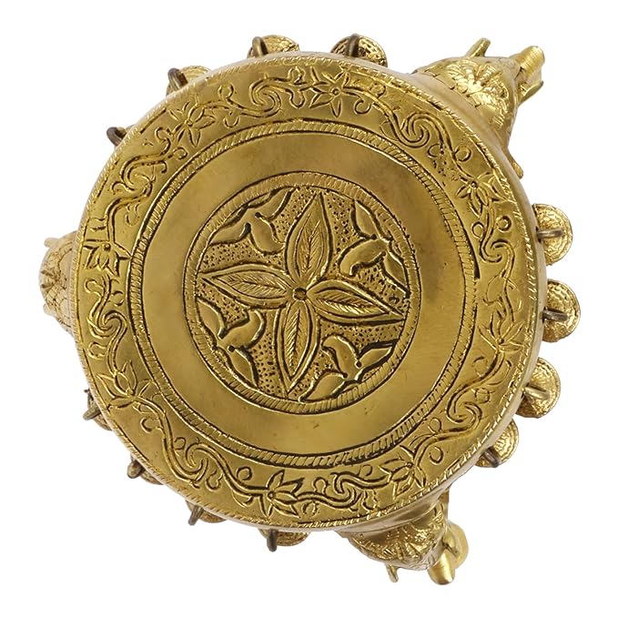 svarupart's tweet photo. This brass chowki is perfect for puja at home, in temples, or as a beautiful Hindu decor piece. 🕉️ Crafted traditionally, it’s ideal for your home or office altar, symbolizing prosperity, good luck, and success. 🌟 Great for Vastu, Feng Shui, and blessings. #SpiritualDecor #Puja https://t.co/YkvMMgFM7b