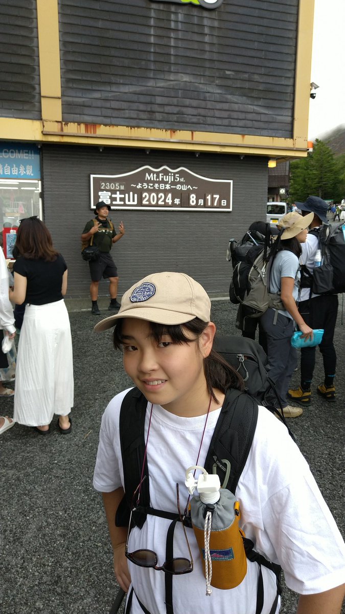 matchryu's tweet image. 富士登山 山小屋なぅ