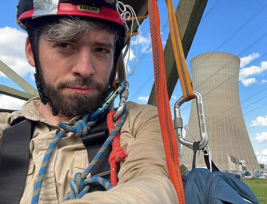 They’re gone. Despite the heroic effort of activists, Germany just blew up two cooling towers at the world-class, but shut down, Grafenrheinfeld nuclear plant.

The current German government is intent on destroying any chance of restarting the recently shutdown nuclear plants but