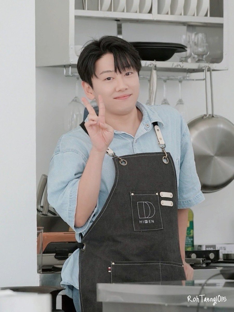 RohTaeng1015's tweet photo. 240817 PREVIEW
카페 HIDDEN

✌🏻

#노태현 #RohTaeHyun https://t.co/8D9vskmIIa