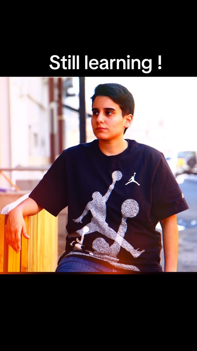 Reemo383's tweet image. مهما بلغت درجه فهمك للحياه والظروف والأمور ؟ 
تعلم المزيد … ف هذا لا يكفي .. ✨

#stilllearning #ريم_المناعي