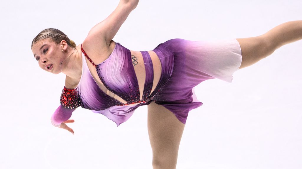 Kunstschaatsster Van Zundert (19) stopt: 'Mijn hoogtepunten heb ik al gehad' dlvr.it/TC1lZV