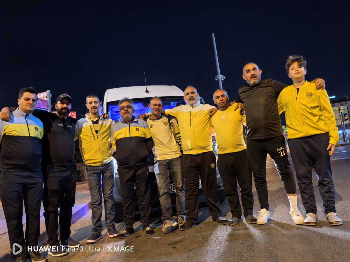 Sezonu açıyoruz . 

Rotamız Erzurum . Sonu süperlig olsun . 

Deplasman yolundaki abi kardeşlerimize kazasız belasız yolculuklar . 

#ankaragücü #sağkapalı