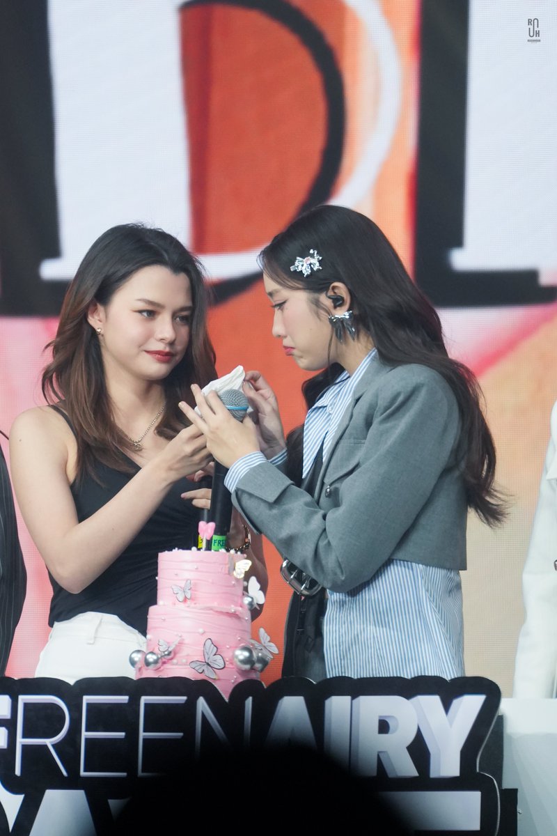 rushhour39's tweet photo. คนที่ซัพพอร์ต ซับน้ำตา 🥹🤍

THE FREENAIRY ORACLE
#HBD26thFreenSoloStage
#THEFreenAIRYꕤ 
#srchafreen #beckysangels https://t.co/DP1sA56aIj