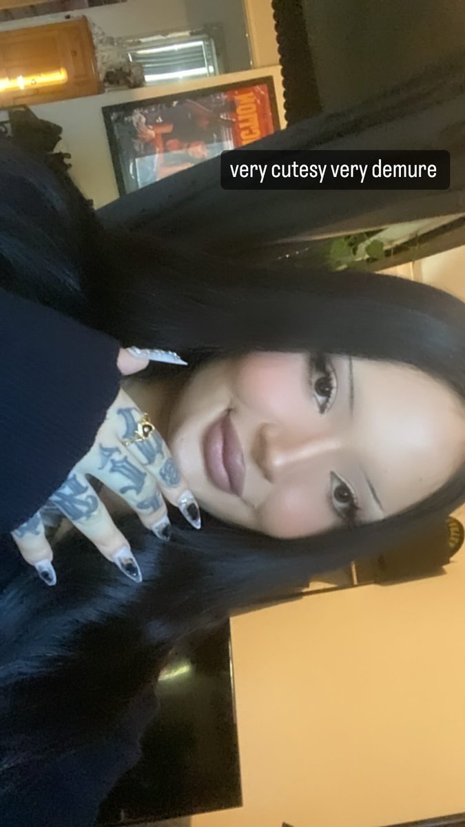 yourg0thmummy's tweet photo. Goth mummy is going to her dick appointment tonight. Make sure i'm fully hydrated and compensated for my night like the obedient cuck you are

findom whalesub femdom paypig https://t.co/hGjp64MG07