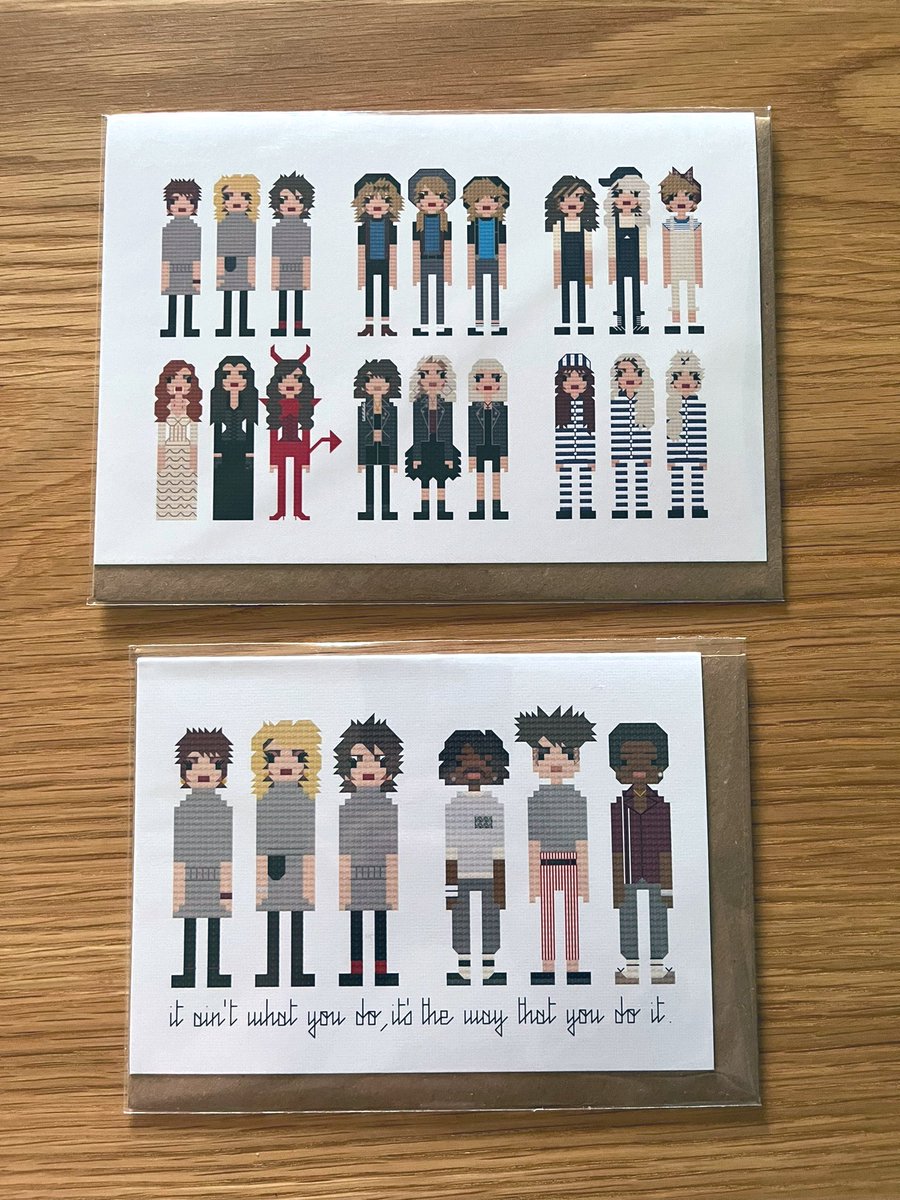 I’ve gone bananas and designed Bananarama AND Bananarama with Fun Boy Three. Available at etsy.com/shop/8bitnorth…