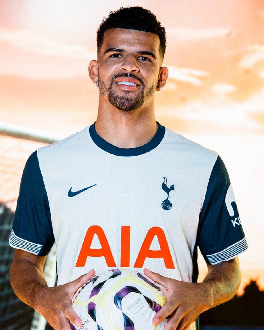simonyemane's tweet photo. Son, Solanke, Kulusevski.

That’s probably our front three on Monday.

Yes, It’s not perfect, but it’s still a strong one.

Top 3 in the Premier League, I’d say.

Only City and Liverpool clears it imo.

Am I wrong? https://t.co/v8GslAx8hv