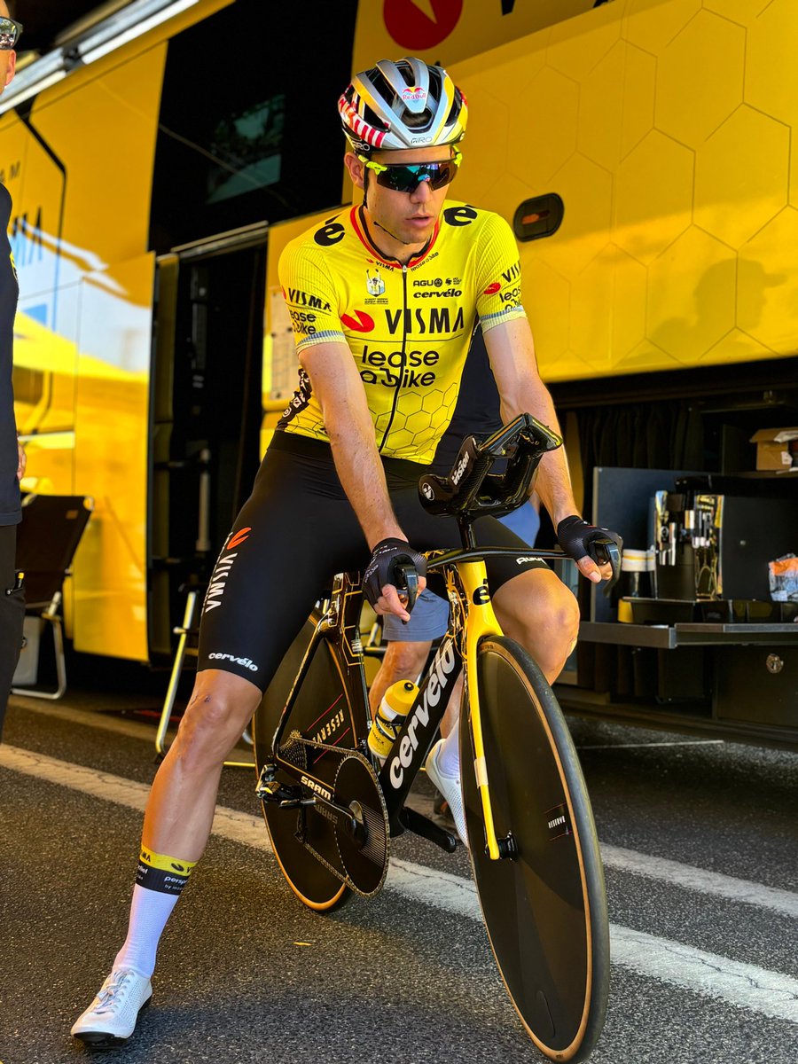 vismaleaseabike's tweet photo. 🇪🇸 #LaVuelta24 

Ready for recon. ☀️ https://t.co/6m04OpW9UB