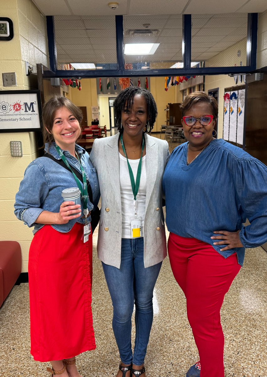 mrsuremovich's tweet photo. Week 2 in the books for our @WESWildcats2! The addition of @DeShuntaAdams to our team and practicing our Medical Drill so we can stay prepared made for a big week! @shavanda_toomer @alexbatesedu @FultonCoSchools https://t.co/h1kLab5lR8