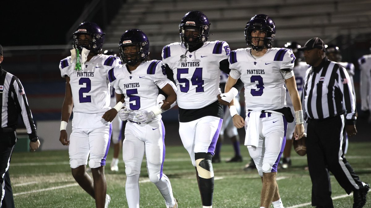 BURGSportsnet's tweet photo. BURG Sports followers today we will be covering our first practice of the season, at Potomac Falls High School @pfallsfb 

Photo Credit &amp; Copyright : @BURGSportsnet /Michael Ferrara https://t.co/PjWjpbCKR6