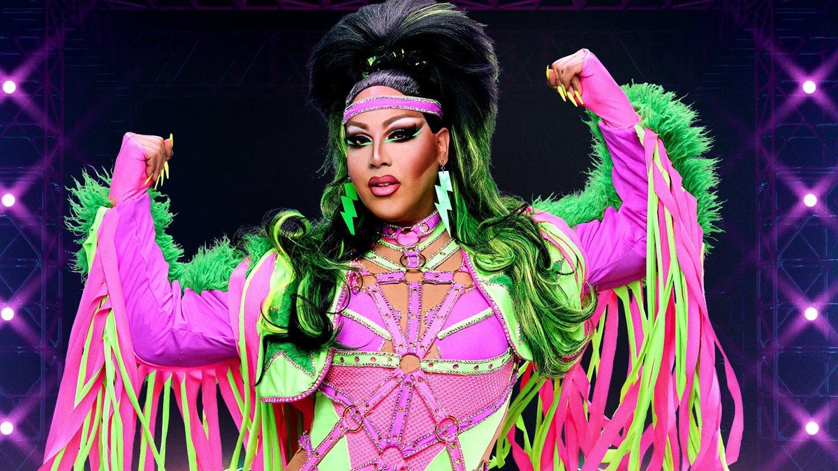 QueensInTheUK's tweet photo. The Final of #CanadaVsTheWorld 2 is next week, who are you rooting for? 

Are you #TeamCheryl - @cheryldragqueen 🇬🇧 

Are you #TeamLemon - @thatbitchlemon 🇨🇦 

Are you #TeamAlexis - @AlexisMateo79 🇺🇸 

Are you #TeamKennedy - @kennedyddoftx 🇺🇸 

@canadasdragrace https://t.co/xRJot6m4Me