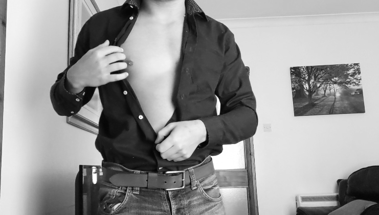 ValhallaBody's tweet photo. My First OnlyFans video uploads later today. It's certainly an amateur production, but I hope that's what gives it some charm.
https://t.co/lIVeZIC9OX
#guy #tease #shirt #unbutton #undress https://t.co/cnqpim39wn