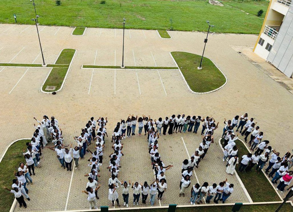 icampus_knust's tweet photo. Congratulations to our students from the only single-sex program offered in KNUST, the BSc. Midwifery class of 2024 for bringing their Four [4] year Undergraduate Studies at KNUST to a successful END. ⭐📷 ⭐ https://t.co/582S7wA9cy