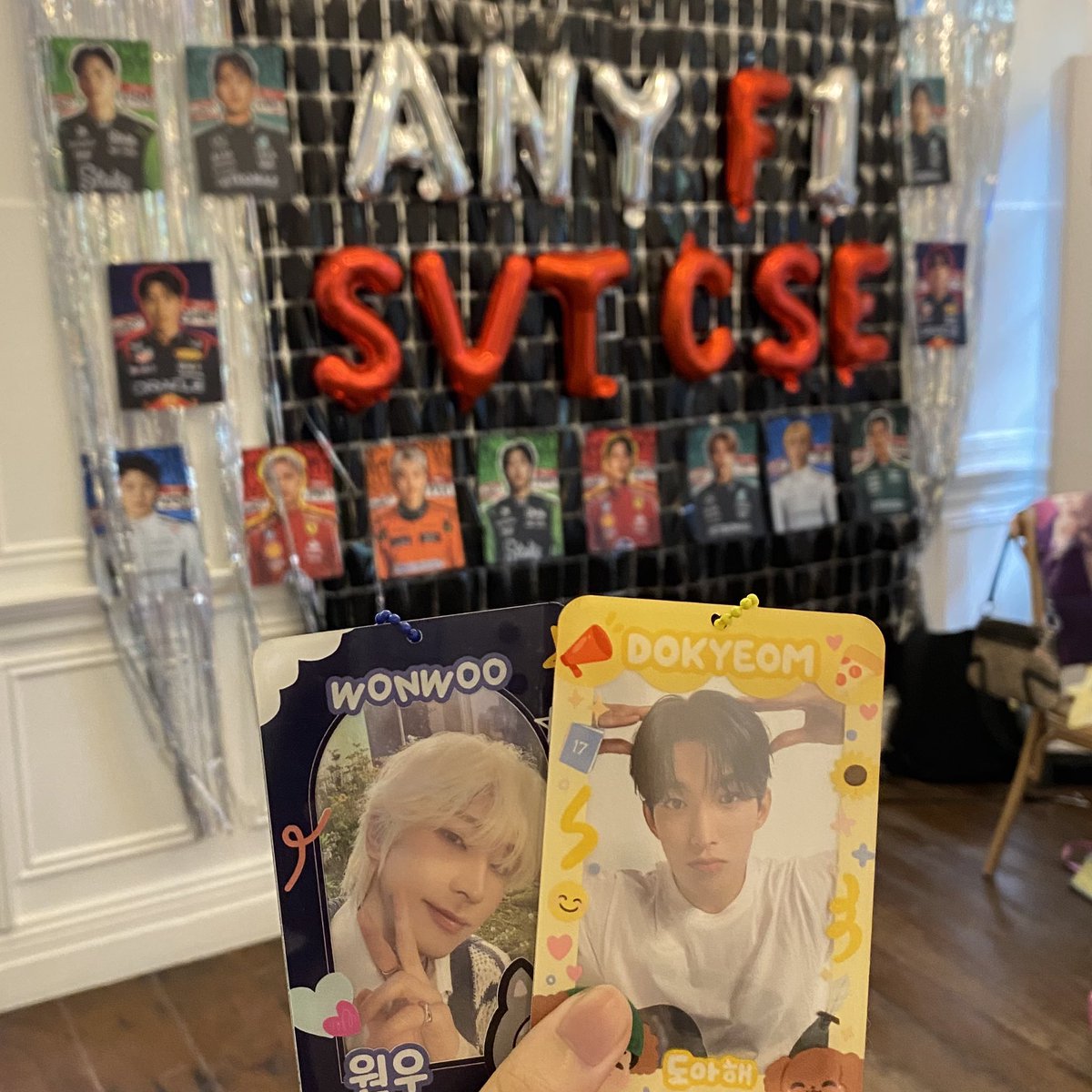 quirkyeom's tweet photo. super enjoyed today!! first time as a merchant and grateful to those who bought from me and thank you for the fun cse @COUNTSVT 🤍🤍🤍 umuwi si bebe hoshing 🐯😭

#ANYF1 #COUNTSVT https://t.co/iquDpoykO4