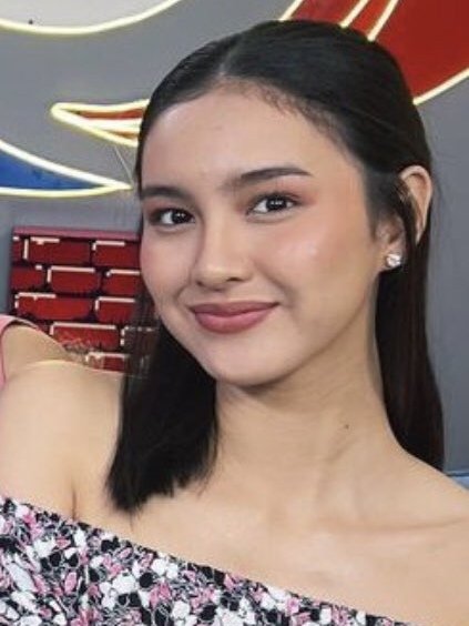 ThereseUniverso's tweet photo. Out running errands all day!  But now it's time to show some love for @thrs_vllmr!  Let's make some noise!

THERESE ON PBBUP https://t.co/1tLJ0xRGTV