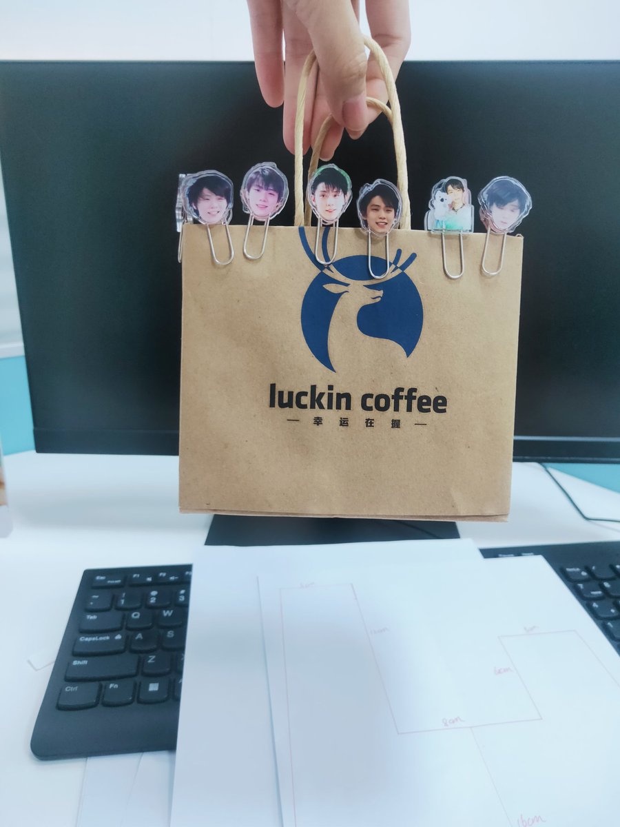 xioxiochn17's tweet photo. 今天DIY手作物, 也很成功呢😊
从此回形针📎不再单调😍
#羽生結弦
#backnumber
#HANYUYUZURU
#YuzuruHanyu𓃲 https://t.co/kULwpEo3wf
