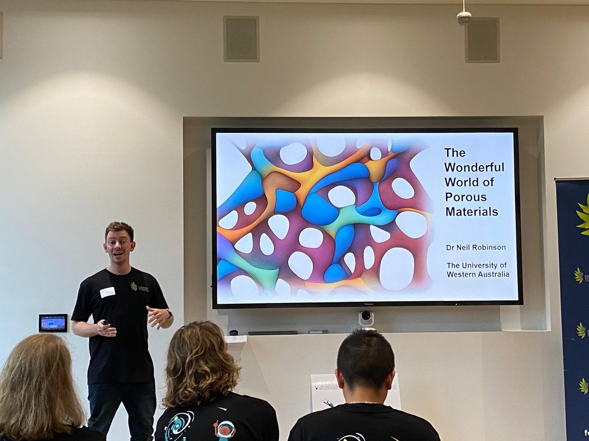 Neil Robinson tweet media