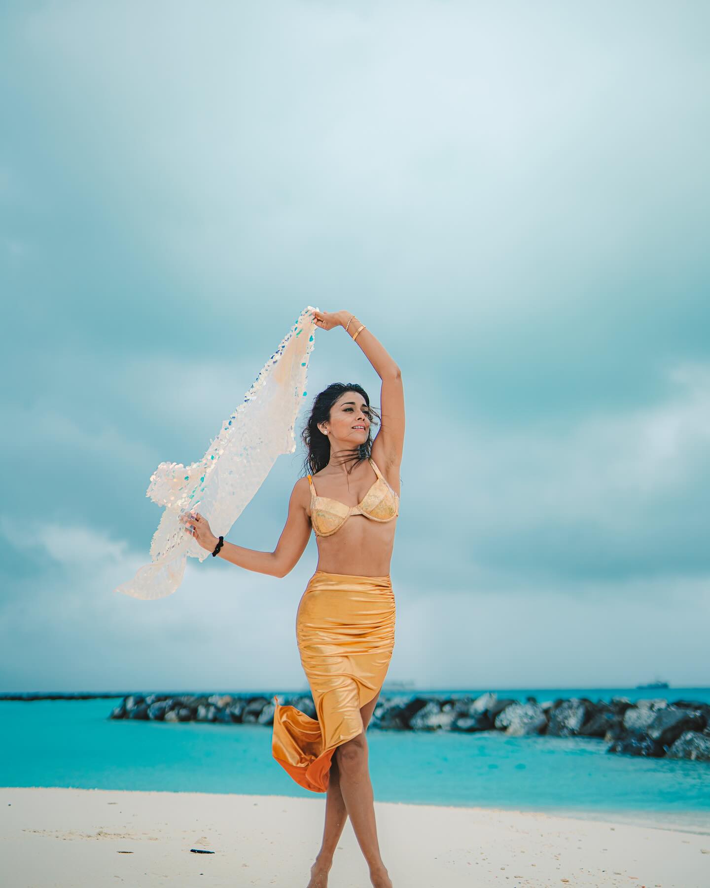 GVL7AvTb0AIBiXP?format=jpg&name=large