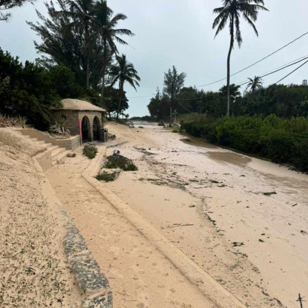BELCOBERMUDA's tweet photo. As of 10:00am:

𝐃𝐞𝐯𝐨𝐧𝐬𝐡𝐢𝐫𝐞 2,786
𝐇𝐚𝐦𝐢𝐥𝐭𝐨𝐧 2,791
𝐏𝐚𝐠𝐞𝐭 2,332
𝐏𝐞𝐦𝐛𝐫𝐨𝐤𝐞 4.642
𝐒𝐚𝐧𝐝𝐲𝐬 2,268
𝐒𝐦𝐢𝐭𝐡𝐬 1,646
𝐒𝐨𝐮𝐭𝐡𝐚𝐦𝐩𝐭𝐨𝐧 2,872
𝐒𝐭. 𝐆𝐞𝐨𝐫𝐠𝐞'𝐬 2,502
𝐖𝐚𝐫𝐰𝐢𝐜𝐤 4,297

📷: Unknown

1/3 https://t.co/Z2KhhOqx3N