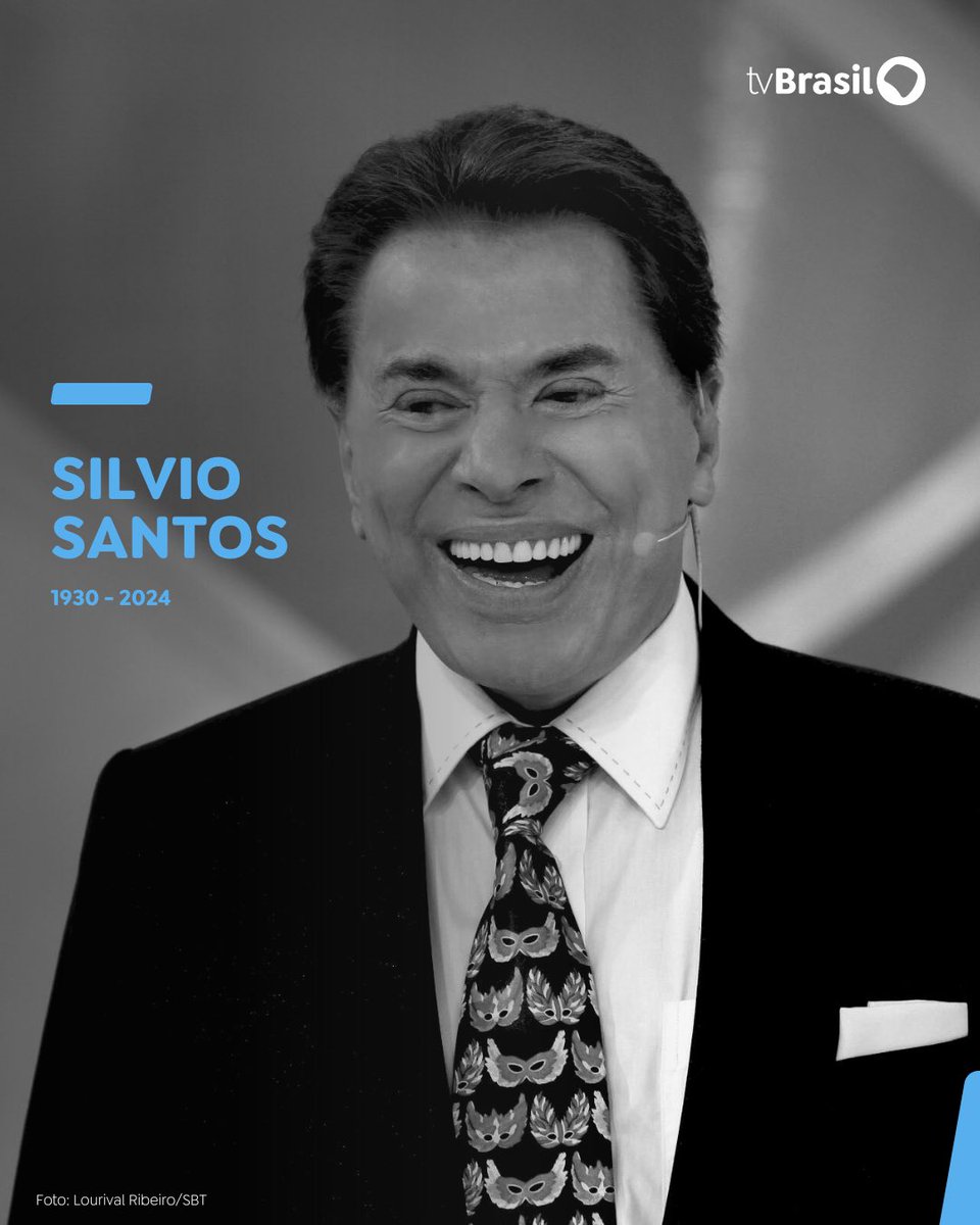 Silvio Santos, apresentador e referência na TV brasileira, morreu neste sábado, 17/8, em São Paulo, aos 93 anos. Ele deixa seu eterno legado vivo e fica aqui a nossa homenagem aos fãs e familiares. 🖤