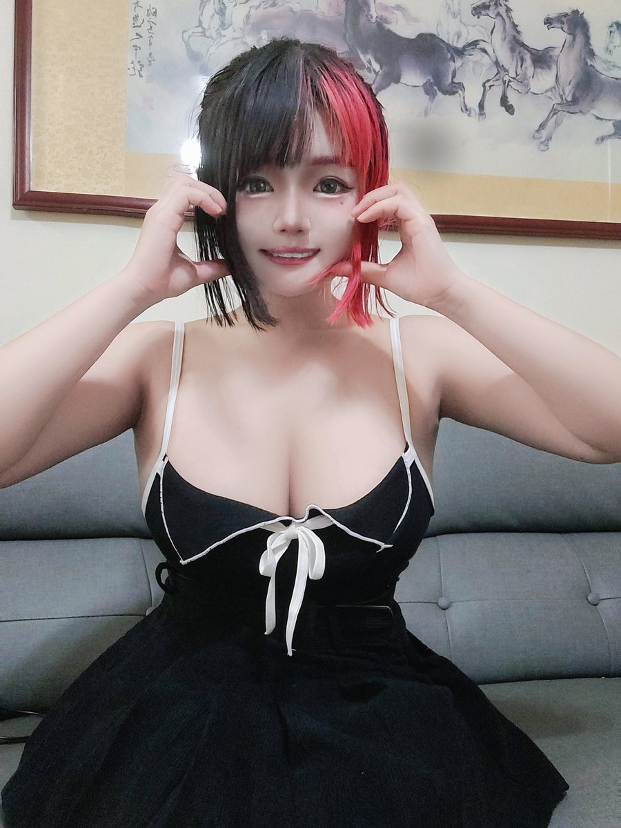 今日裝扮～
要「按摩」「清粉刺」「除毛」「采耳耳燭」
記得私訊我哦～ https://t.co/49fhaGK1zI
