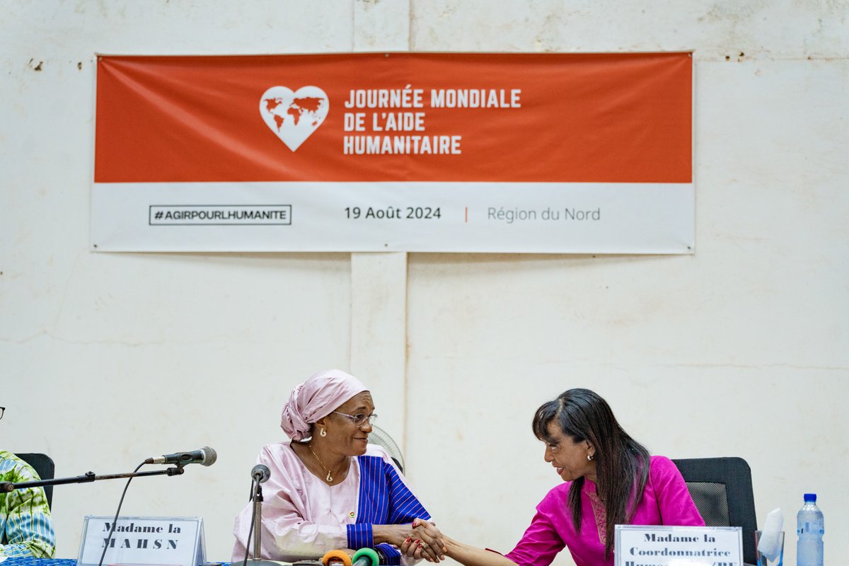 OCHABurkina's tweet photo. La ville de Ouahigouya a accueilli ce 16 août la cérémonie commémorative officielle de la #JMAH2024 au 🇧🇫, présidée par la ministre de l'Action humanitaire, Nandy Somé/Diallo, accompagnée par la Coordonnatrice humanitaire @CarolfloreUn et les membres de l'équipe humanitaires pays https://t.co/LAQVGwhqRv