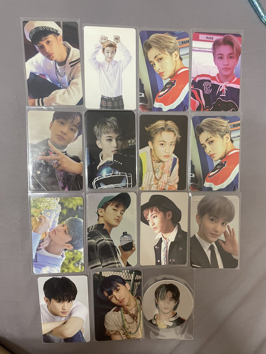Mark_Lee_TY's tweet photo. สนใจใบไหนทักมาได้นะคะ มีมากกว่าในรูป #ตลาดนัดnct https://t.co/xab7qeAdcx