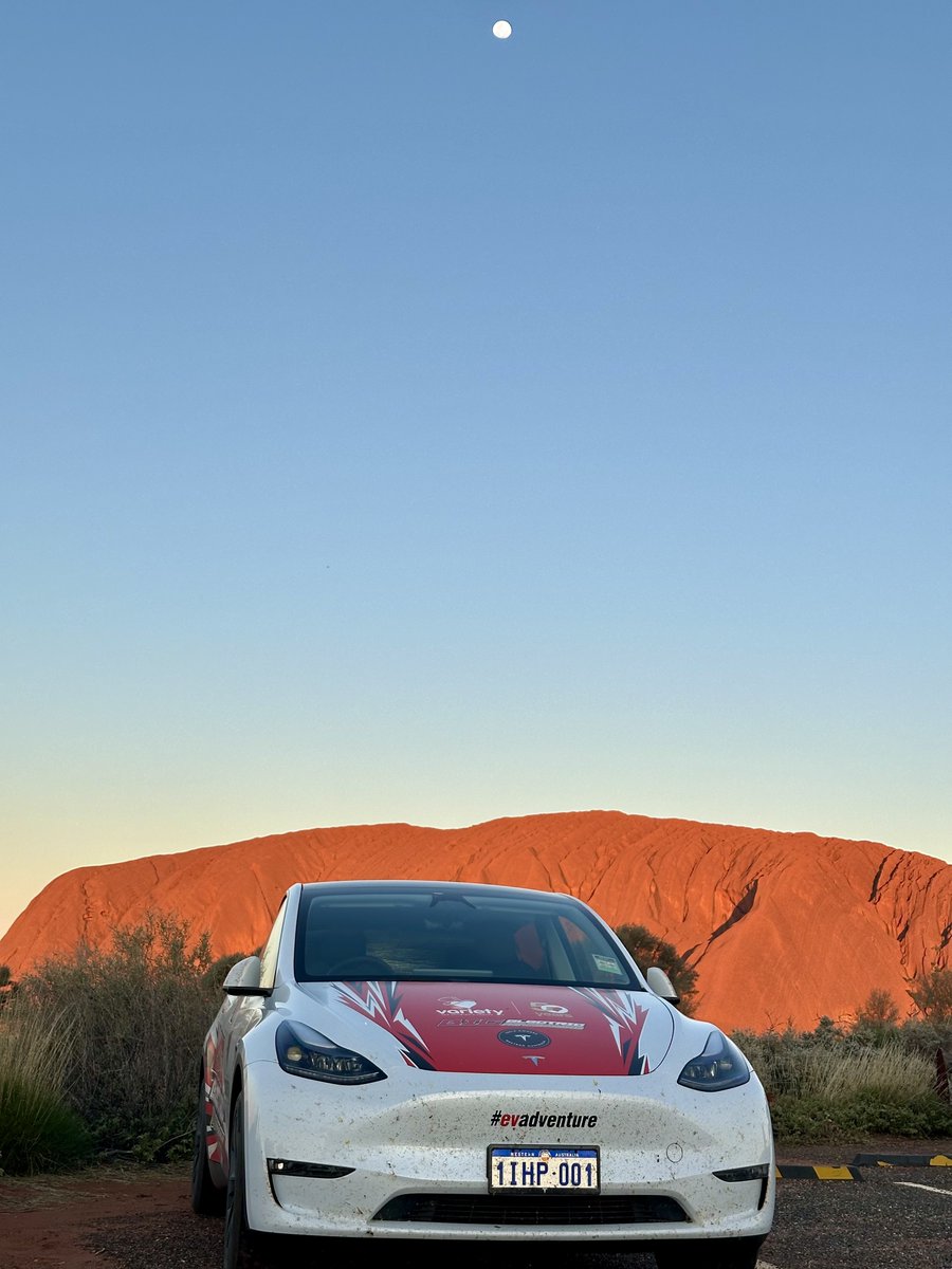 tesla_wa's tweet photo. #evadventure
@VarietyAU #Vari3tY
@Tesla
@TeslaAUNZ
#ModelY #Model3
Day 7
Arrived #Uluru #NorthernTerritory after traveling 257km from #Erldunda. Efficiency 183Wh/km. https://t.co/7U01ebWzsb