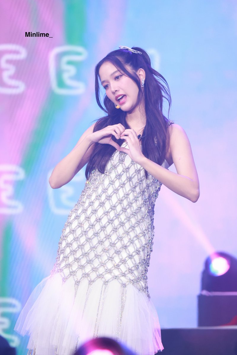 Minlime_'s tweet photo. How can she be so cute🫠🫶🏻

THE FREENAIRY ORACLE #HBD26thFreenSoloStage ​​​
#srchafreen https://t.co/KYMxtgvo6R