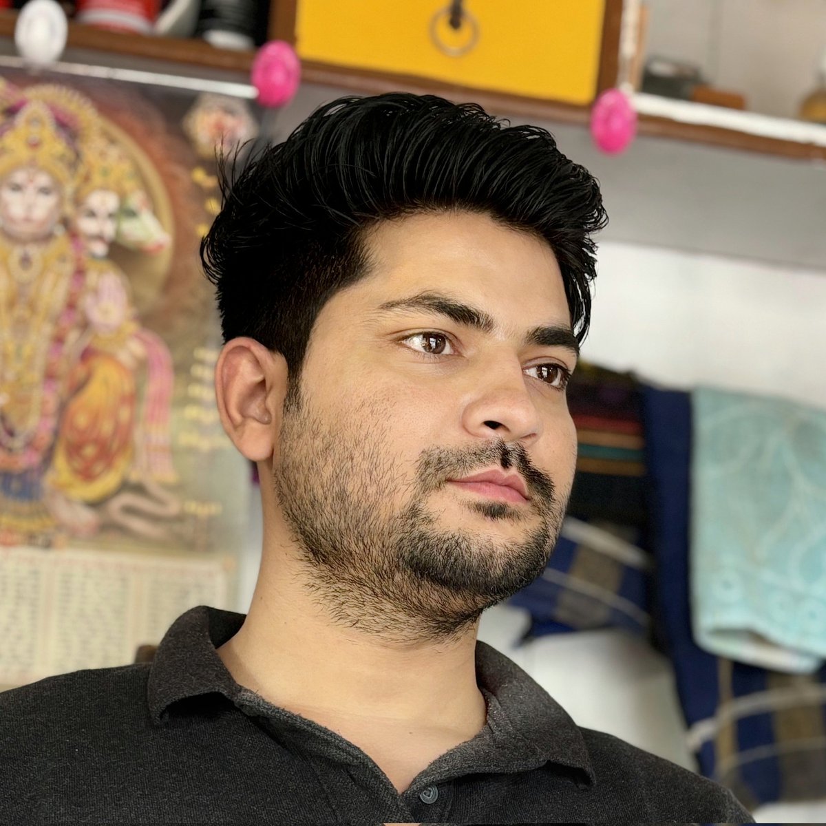 ViaSANDEEP's tweet photo. #NewProfilePic https://t.co/MthymX1Hu5