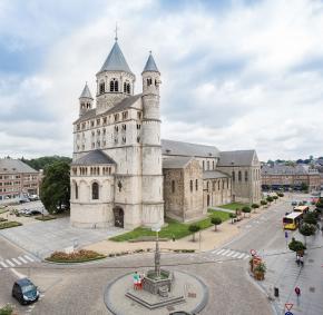 Journées Bouquinistes sam 24 &amp; dim 25 août 2024 à #Nivelles (Belgique)
Venez nous rendre visite à Nivelles (#Brabant-Wallon), parmi livres, associations, #généalogie et #histoire,
à Salle des Mariages -Hôtel de ville Nivelles
et Cloître de la Collégiale Ste-Gertrude où j'y serai