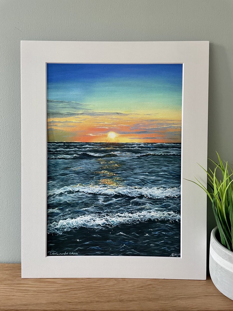 KatrinSnellart's tweet photo. I am pleased to announce that you can now find my fine art prints of Woolacombe and surrounding areas at @WoolacombeTIC 😊
#woolacombe #woolacombebeach #beachpainting #leebay #beachart #coastalart #somersetartist #devonartist https://t.co/v6Y7kCvpYy