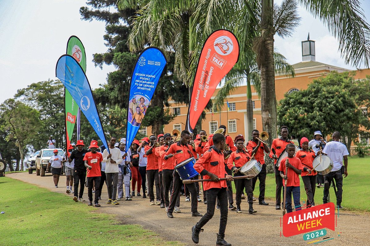 MwizaSophy's tweet photo. The last day of the #AllianceWeek24 started with a March of vibrant young people in Fort Portal City heading Boma Grounds where the grand ceremony was to be held. #SRHR4All https://t.co/atAM3f0i78
