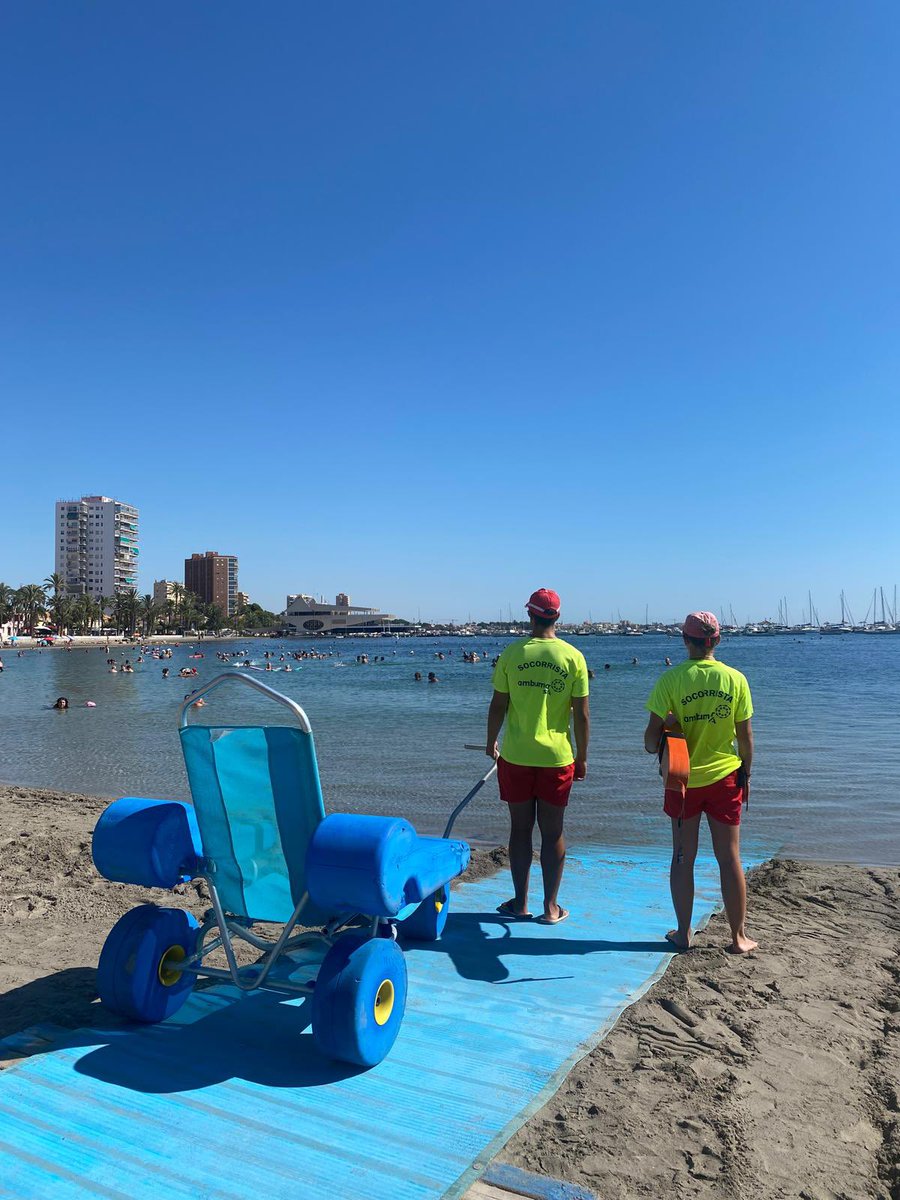 🗓️17/08/2024
📍San Javier
 
Iniciamos servicio de socorrismo en #playasdesanjavier con bandera verde 🟩 y mar en calma

Feliz dia de playa!
#playasegura ⛱️
