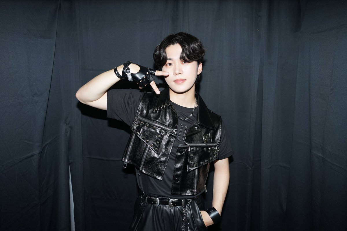 official_jo1's tweet photo. [📸] SUMMER SONIC 2024 - OSAKA

#木全翔也 
#KIMATASYOYA
#SYOYA 

🐰Profile
https://t.co/fuPORioHxl 
🎥 JO1 MV
https://t.co/o5gCJ6TzWb
🎥LIVE PERFORMANCE
https://t.co/7OUqMR2aT7

#サマソニ #summersonic
@summer_sonic
#JO1 https://t.co/XoEhv2ddAX