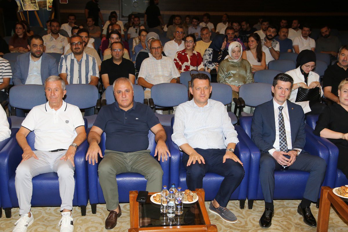 erayerdemalanya's tweet photo. 2-Ülkemizi derinden sarsan ve halen olumsuz etkilerini hissettiğimiz Marmara Depremi ve merkezi Kahraman Maraş olan son yaşadığımız deprem felaketi de dahil tüm depremlerde yaşamını kaybeden vatandaşlarımızı rahmetle andık. 
+++ https://t.co/A7BWrGT7GZ