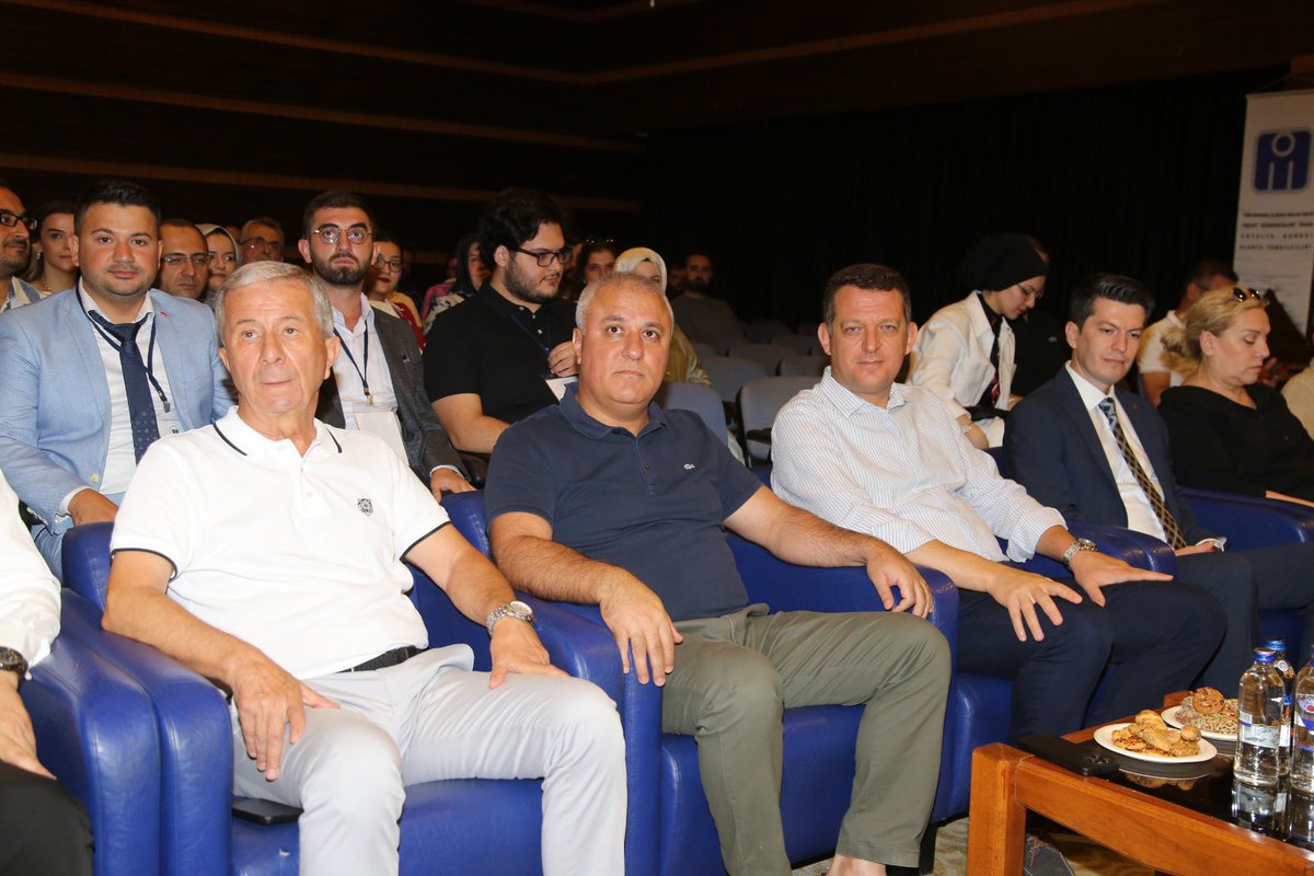 erayerdemalanya's tweet photo. 4-Tedbirin depremde hayat kurtaran en önemli faktör olduğunu bir kez daha hatırladık. Şehitlerimizde yeni felaketler yaşanmaması için ülkemizdeki tüm unsurların el birliği ile hareket etmesinin bir zaruret olduğunu bir kez daha teyid ettik. +++ https://t.co/KJgv5jEPar