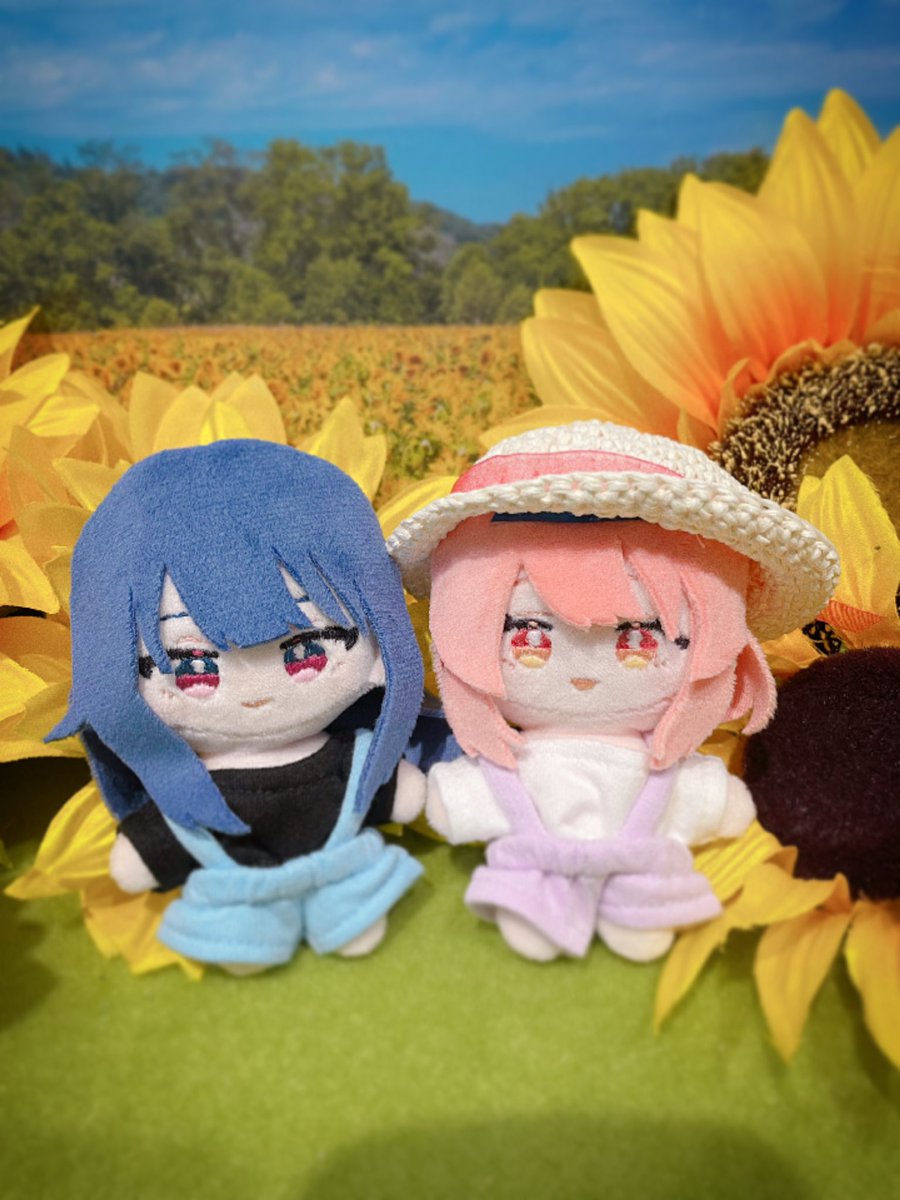 天才の友人が最強のぬいを作ってくれたので、見てください❣️❣️
cawaii〜〜🌻

#踊り場にスカートが鳴る