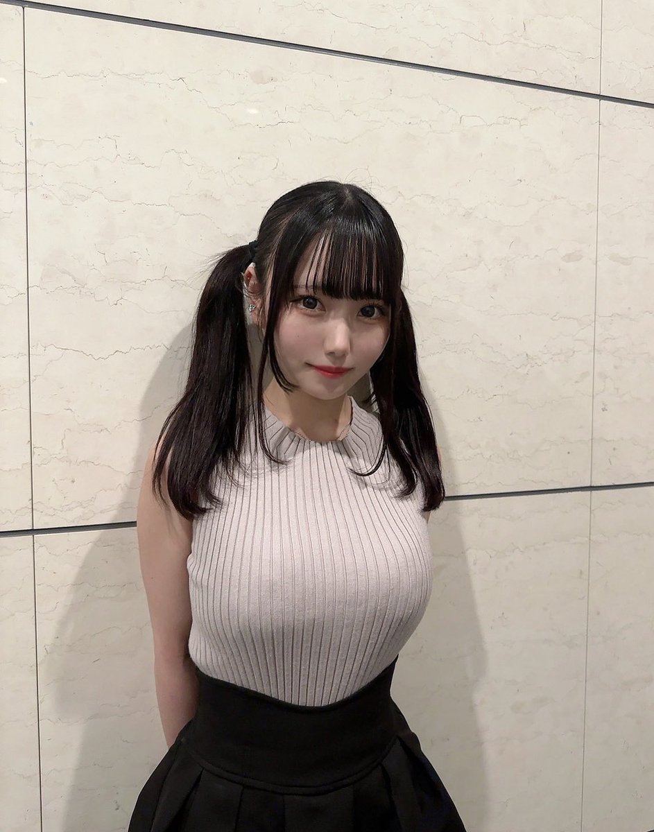 ノースリーブとツインテール最強かも👶🏻♡ https://t.co/a6IeTP37qW