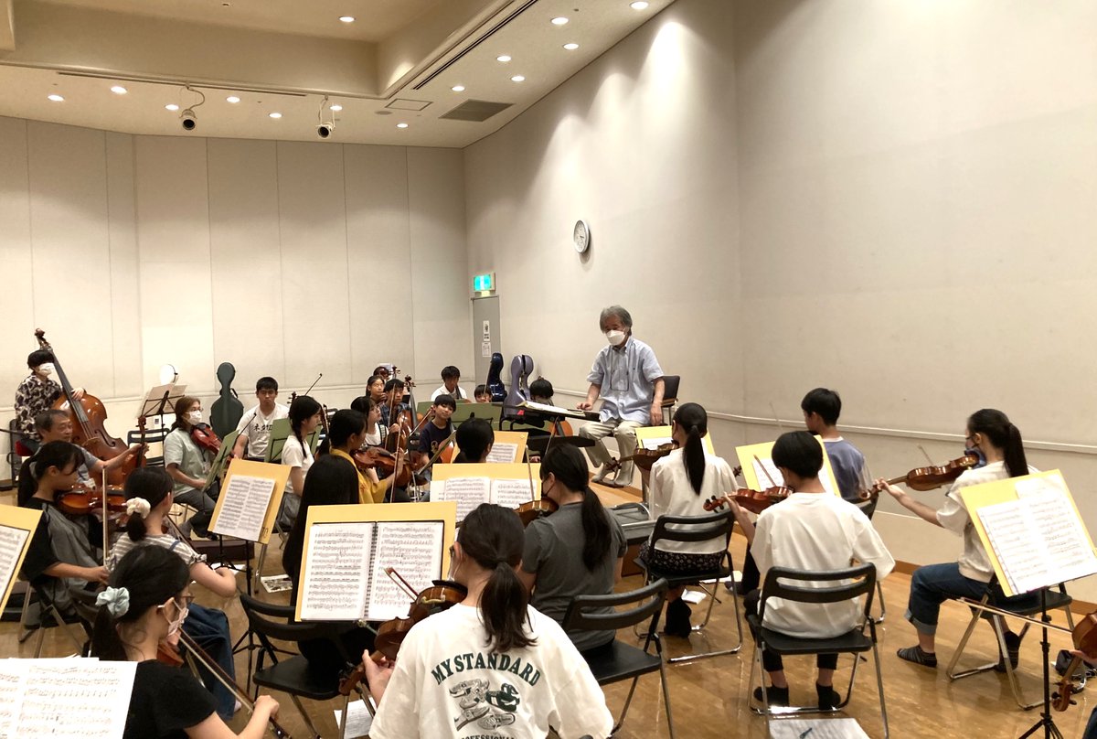 Kitakyusyu_JO's tweet photo. 北九州市ジュニアオーケストラ第41回定期演奏会
いよいよ本番💦

今年は、ドヴォルザーク交響曲第8番に挑戦
指揮は田中一嘉先生❤️
丁寧なご指導で団員の力を十二分に引き出していただいています😀

8月25日（日）15時開演
北九州芸術劇場 大ホール

 お待ちしております

https://t.co/CGPpilnKAK https://t.co/v3ds21oNj9
